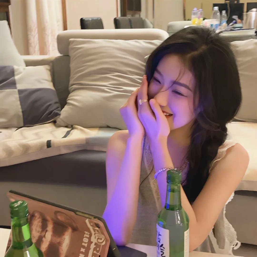 持摄影机的人
